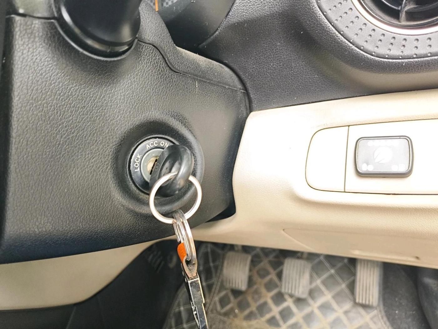 2019 Hyundai NEW SANTRO MAGNA, CNG, Manual, 1,07,626 km, interior