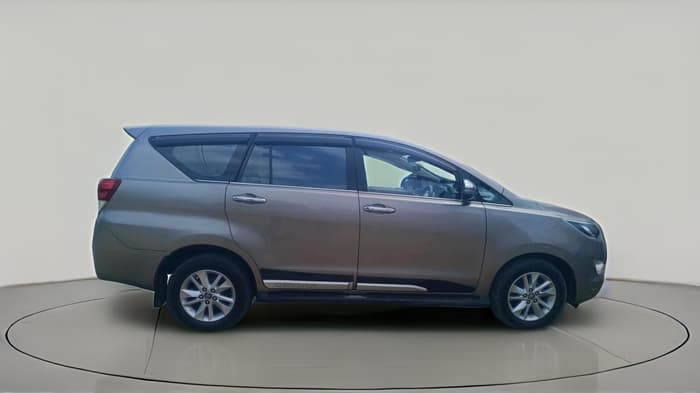 2018 Toyota Innova Crysta 2.8 ZX AT 7 STR, Diesel, Automatic, 2,75,933 km, exterior
