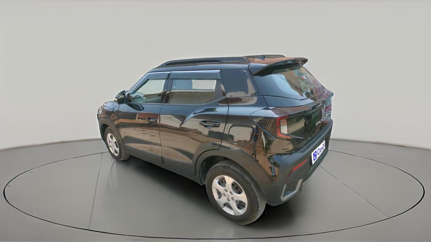 2025 Mahindra XUV 3XO MX2 Pro 1.2 L TCMPFi, Petrol, Manual, 5,948 km, exterior