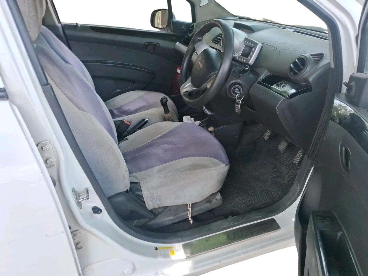 2015 Chevrolet Beat LS PETROL, Petrol, Manual, 76,515 km, interior