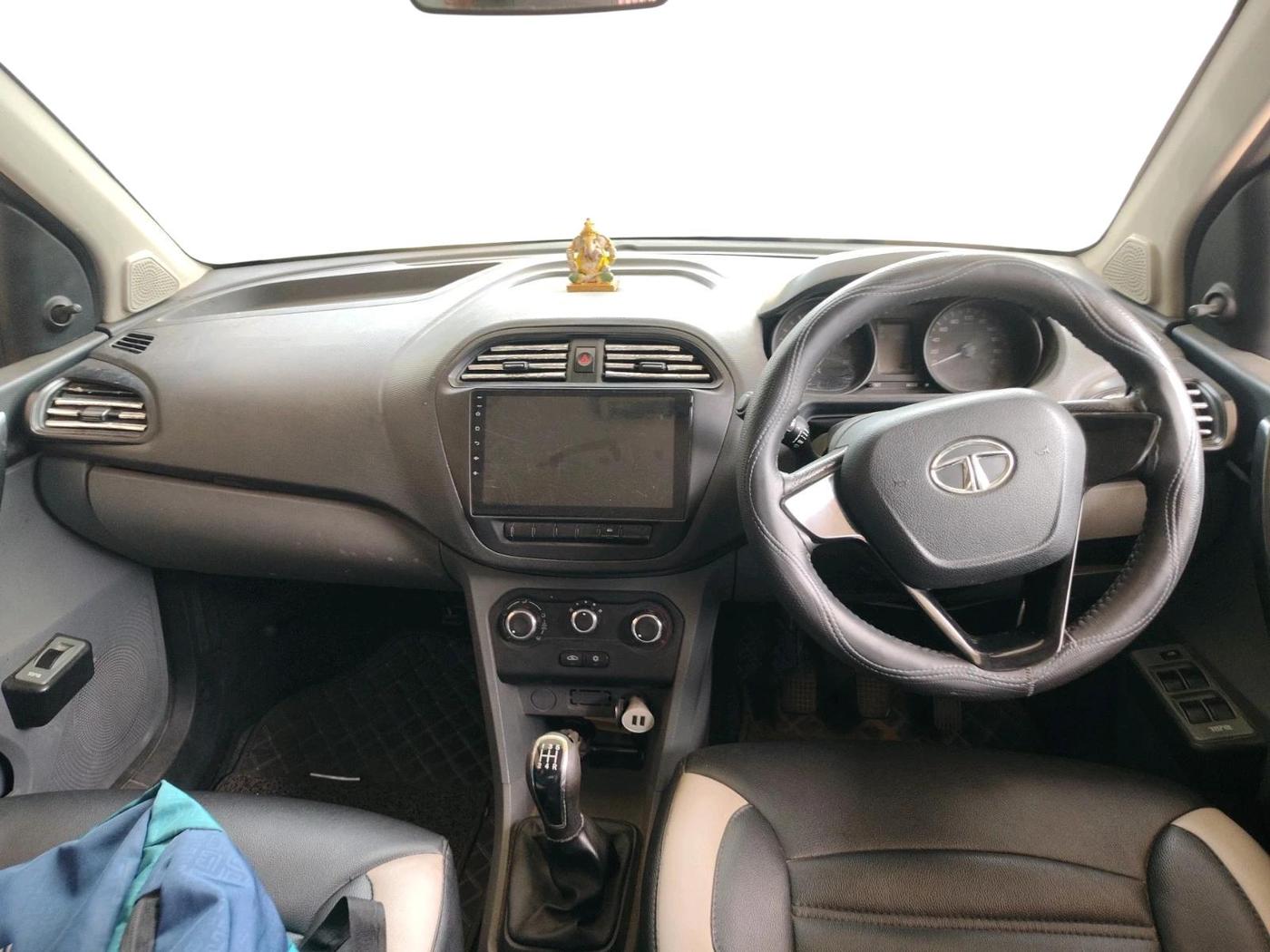 2018 Tata TIGOR XE PETROL, Petrol, Manual, 77,265 km, interior