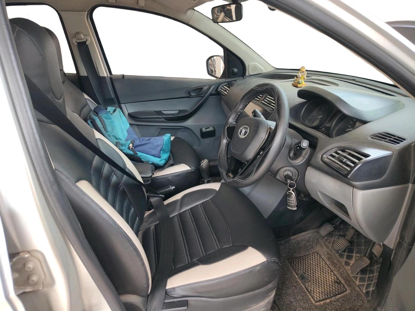 2018 Tata TIGOR XE PETROL, Petrol, Manual, 77,265 km, interior