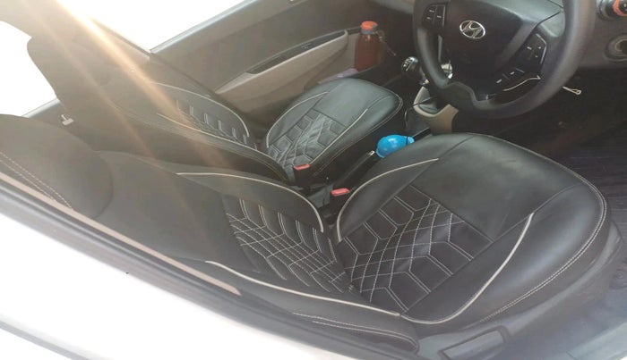 2018 Hyundai Grand i10 SPORTZ U2 1.2 CRDI, Diesel, Manual, 73,446 km, interior