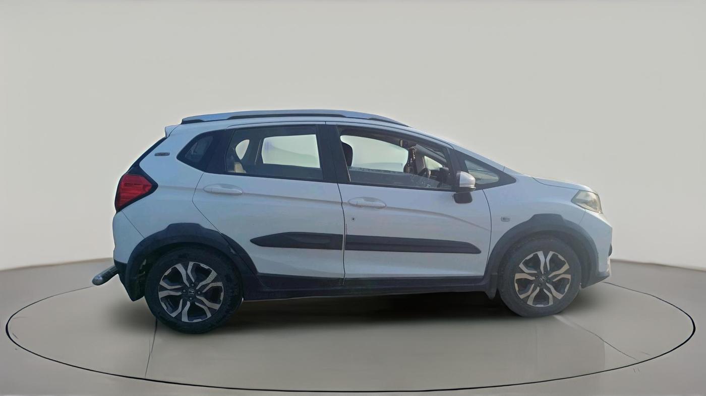 2018 Honda WR-V 1.5L I-DTEC S MT, Diesel, Manual, 42,603 km, exterior