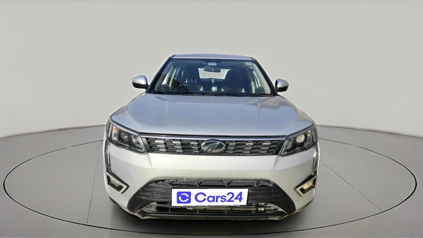 2022 Mahindra XUV300 W4 1.5 DIESEL, Diesel, Manual, 97,464 km, exterior