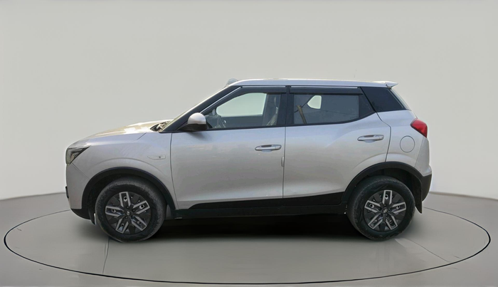 2022 Mahindra XUV300 W4 1.5 DIESEL, Diesel, Manual, 97,464 km, exterior