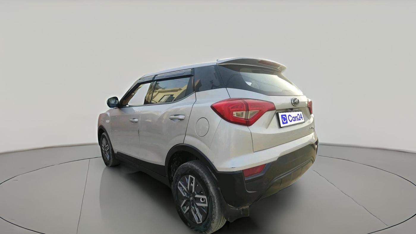 2022 Mahindra XUV300 W4 1.5 DIESEL, Diesel, Manual, 97,464 km, exterior