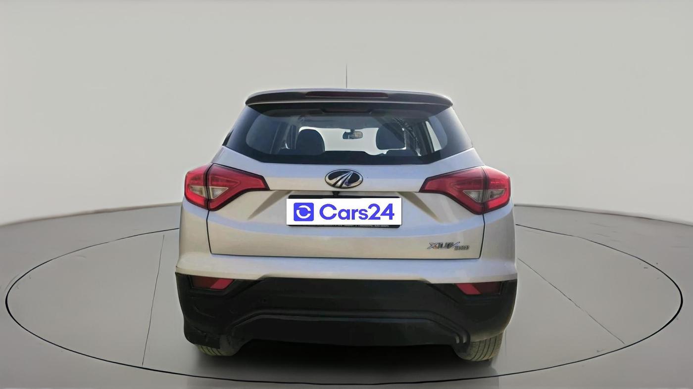 2022 Mahindra XUV300 W4 1.5 DIESEL, Diesel, Manual, 97,464 km, exterior