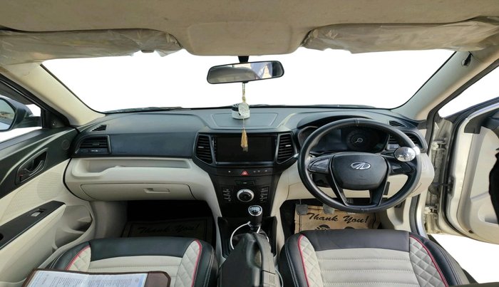 2022 Mahindra XUV300 W4 1.5 DIESEL, Diesel, Manual, 97,464 km, interior
