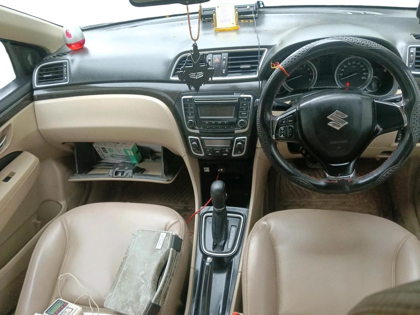 2014 Maruti Ciaz ZXI AT, CNG, Automatic, 1,02,102 km, interior
