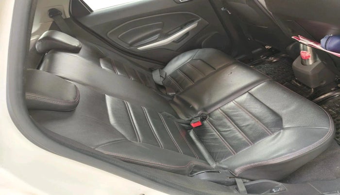 2016 Ford Ecosport TITANIUM 1.5L DIESEL, Diesel, Manual, 1,70,502 km, interior