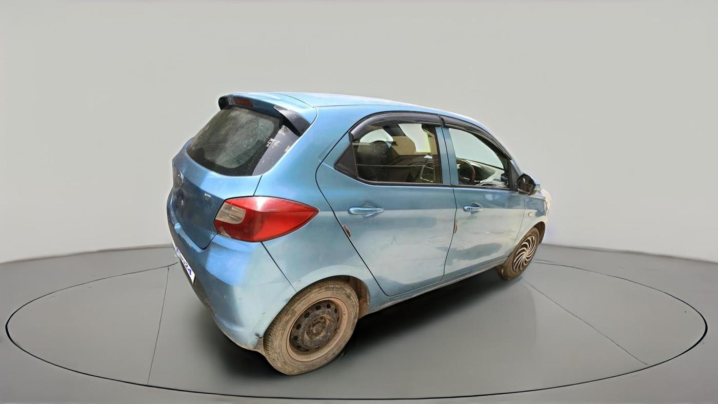 2016 Tata Tiago XT DIESEL, Diesel, Manual, 1,02,245 km, exterior