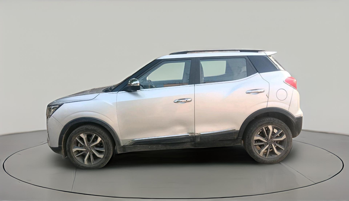 2021 Mahindra XUV300 W8 (O) 1.2 PETROL, Petrol, Manual, 18,390 km, exterior
