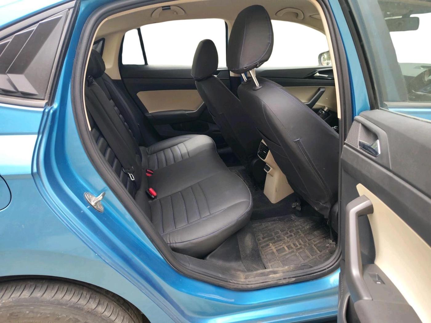 2022 Skoda SLAVIA AMBITION 1.0L TSI AT, Petrol, Automatic, 38,265 km, interior