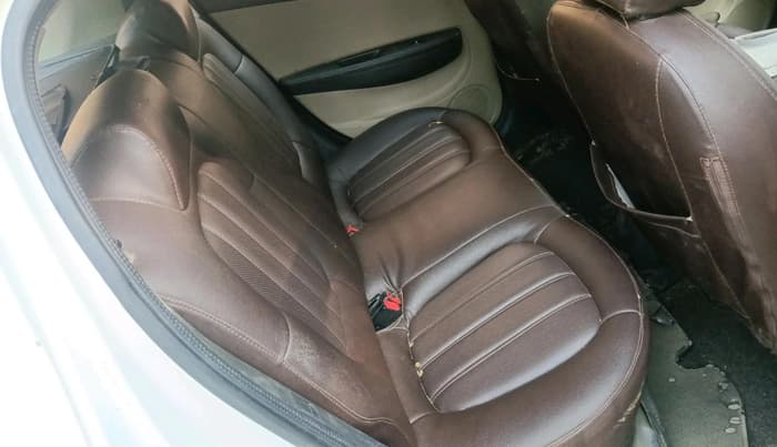 2012 Hyundai i20 MAGNA (O) 1.2, CNG, Manual, 71,855 km, interior