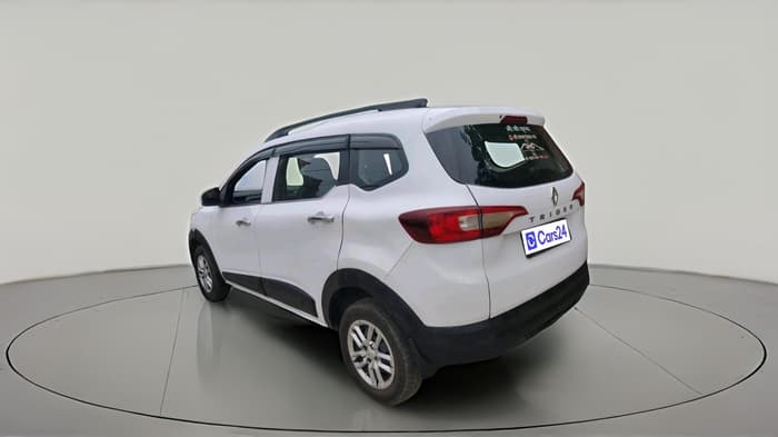 2022 Renault TRIBER RXE MT, Petrol, Manual, 28,548 km, exterior