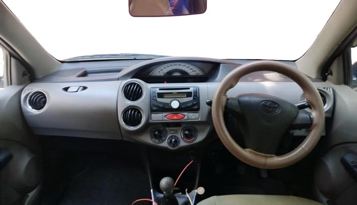 2011 Toyota Etios G, Petrol, Manual, 1,17,619 km, interior