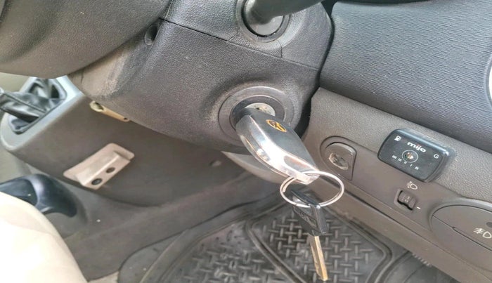 2011 Hyundai i10 ASTA 1.2, CNG, Manual, 72,100 km, interior