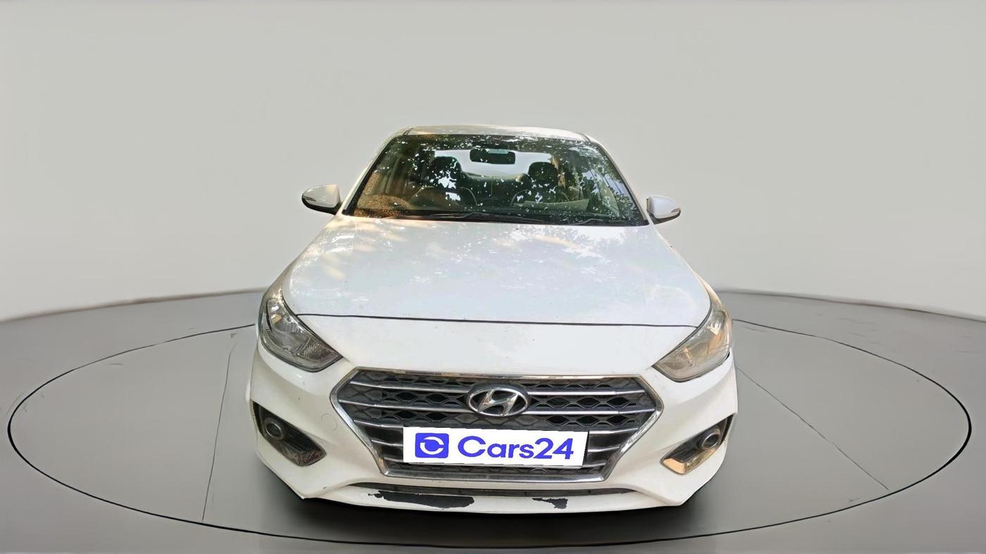 2018 Hyundai Verna 1.6 EX CRDI, Diesel, Manual, 1,22,813 km, exterior