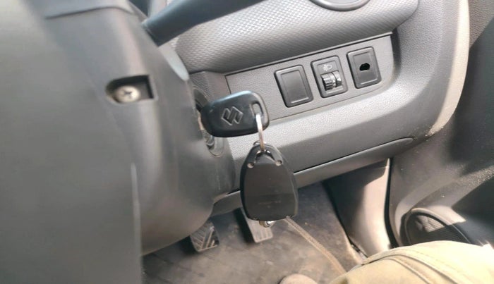 2011 Maruti Ritz LXI, Petrol, Manual, 76,163 km, interior