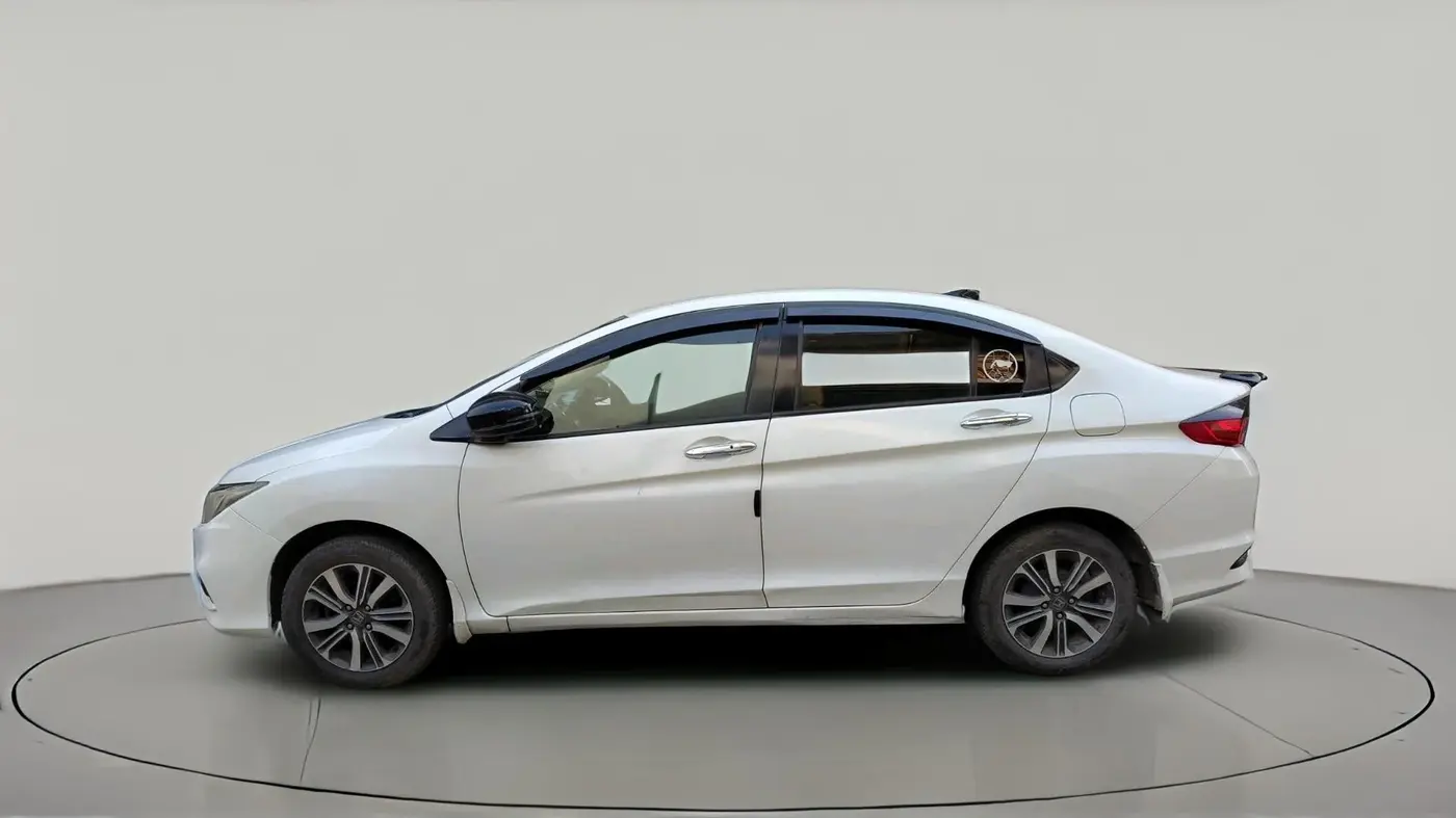 2018 Honda City 1.5L I-DTEC V, Diesel, Manual, 78,166 km, exterior