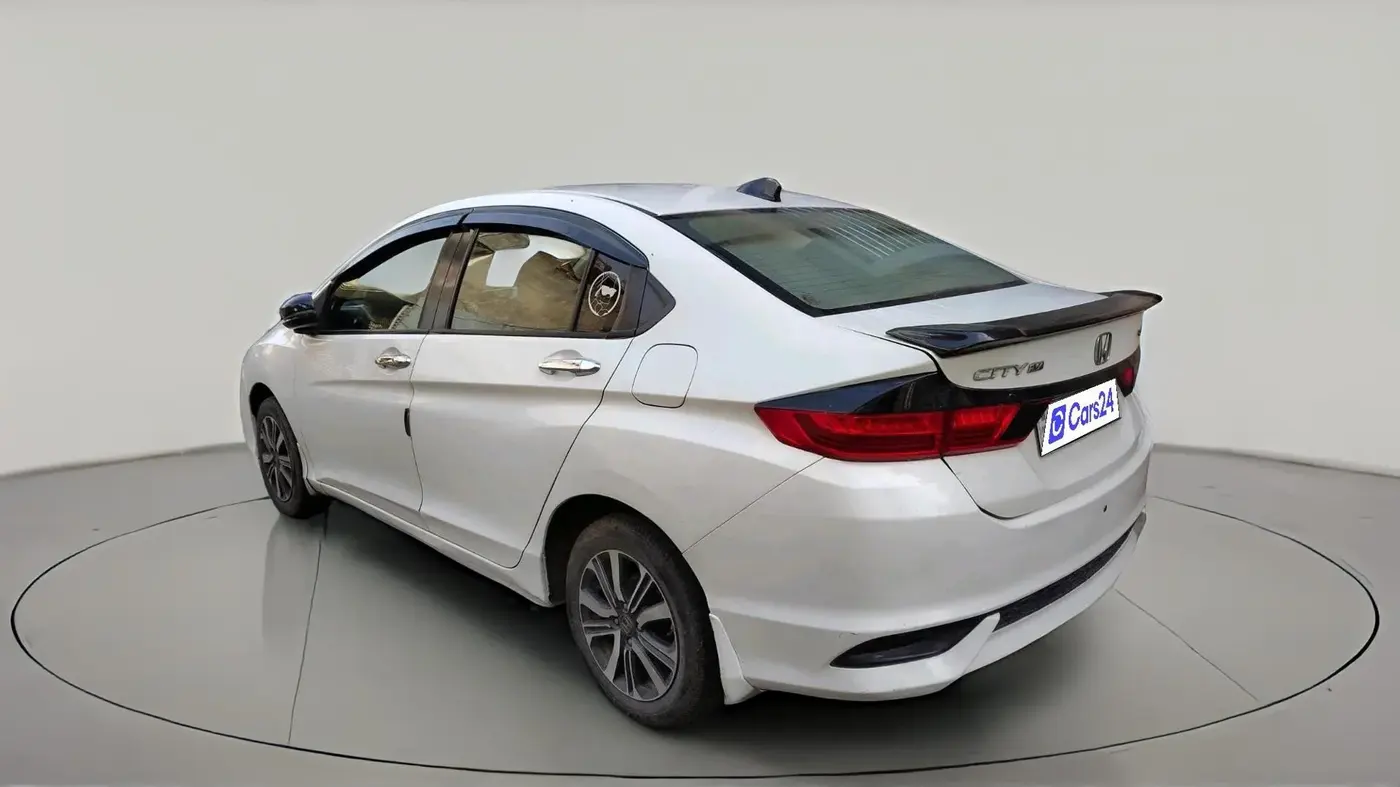 2018 Honda City 1.5L I-DTEC V, Diesel, Manual, 78,166 km, exterior