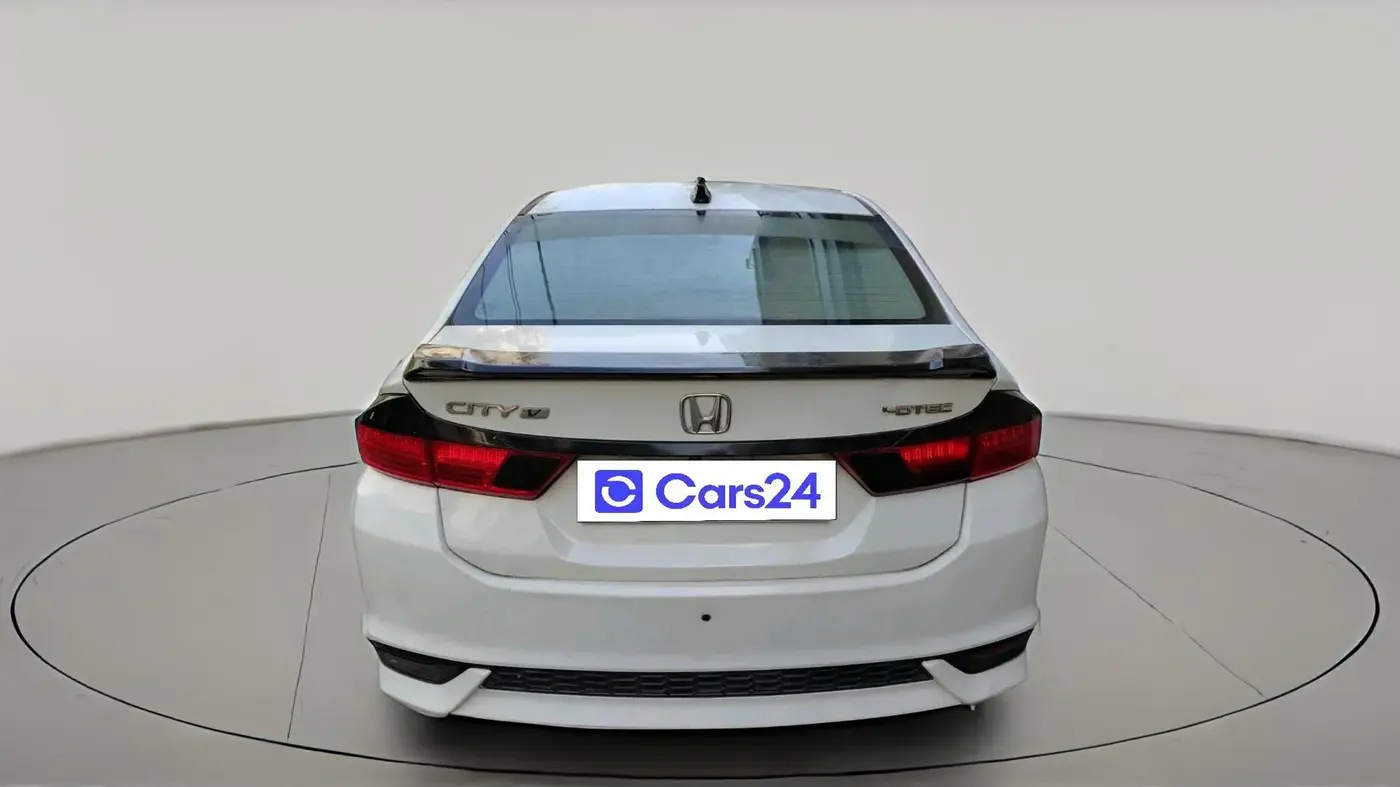 2018 Honda City 1.5L I-DTEC V, Diesel, Manual, 78,166 km, exterior