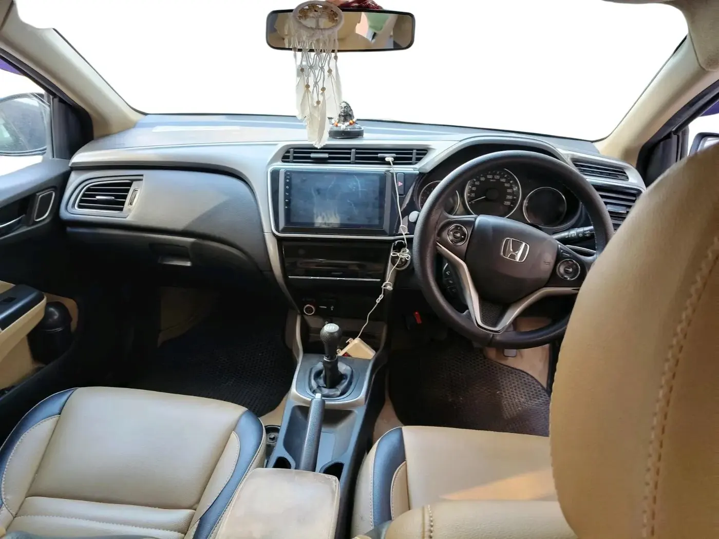 2018 Honda City 1.5L I-DTEC V, Diesel, Manual, 78,166 km, interior
