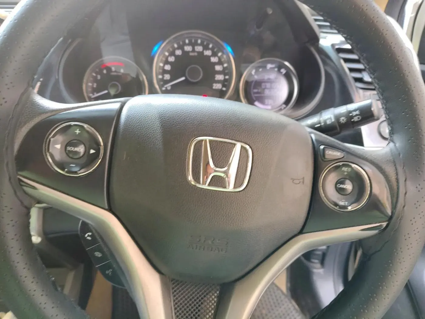 2018 Honda City 1.5L I-DTEC V, Diesel, Manual, 78,166 km, interior