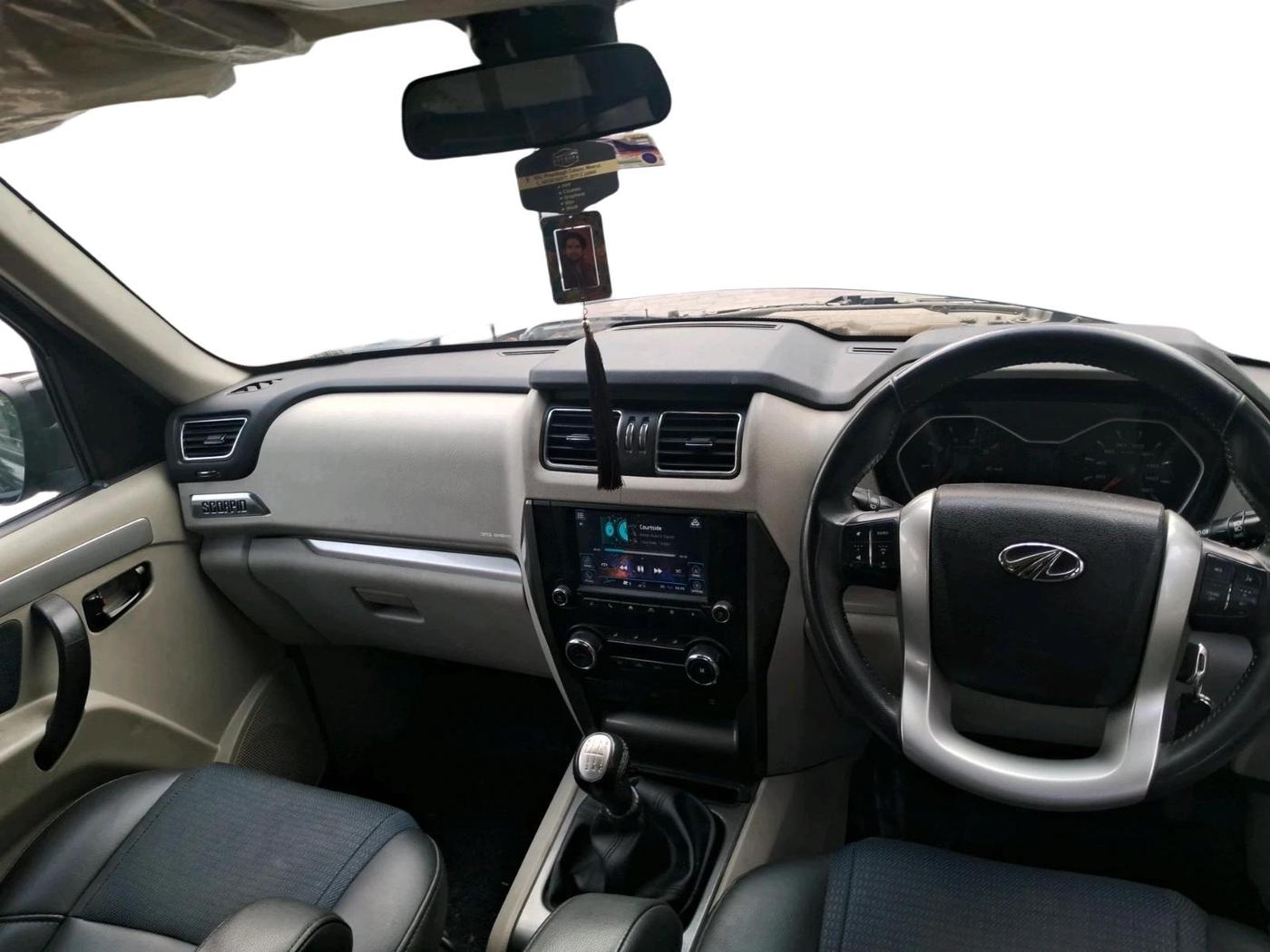 2021 Mahindra Scorpio S11 2WD, Diesel, Manual, 1,01,589 km, interior
