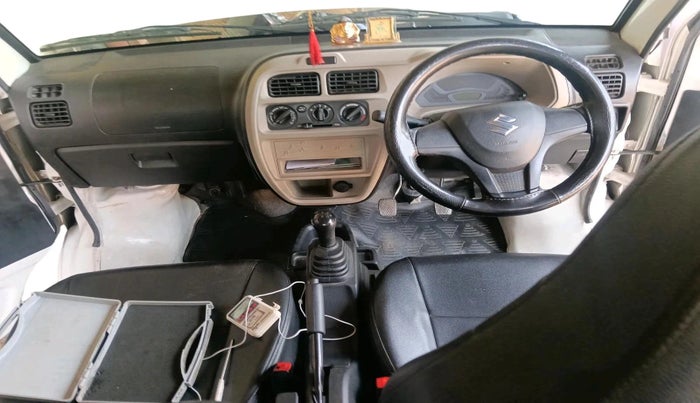 2023 Maruti Eeco 5 STR AC CNG, CNG, Manual, 1,87,272 km, interior