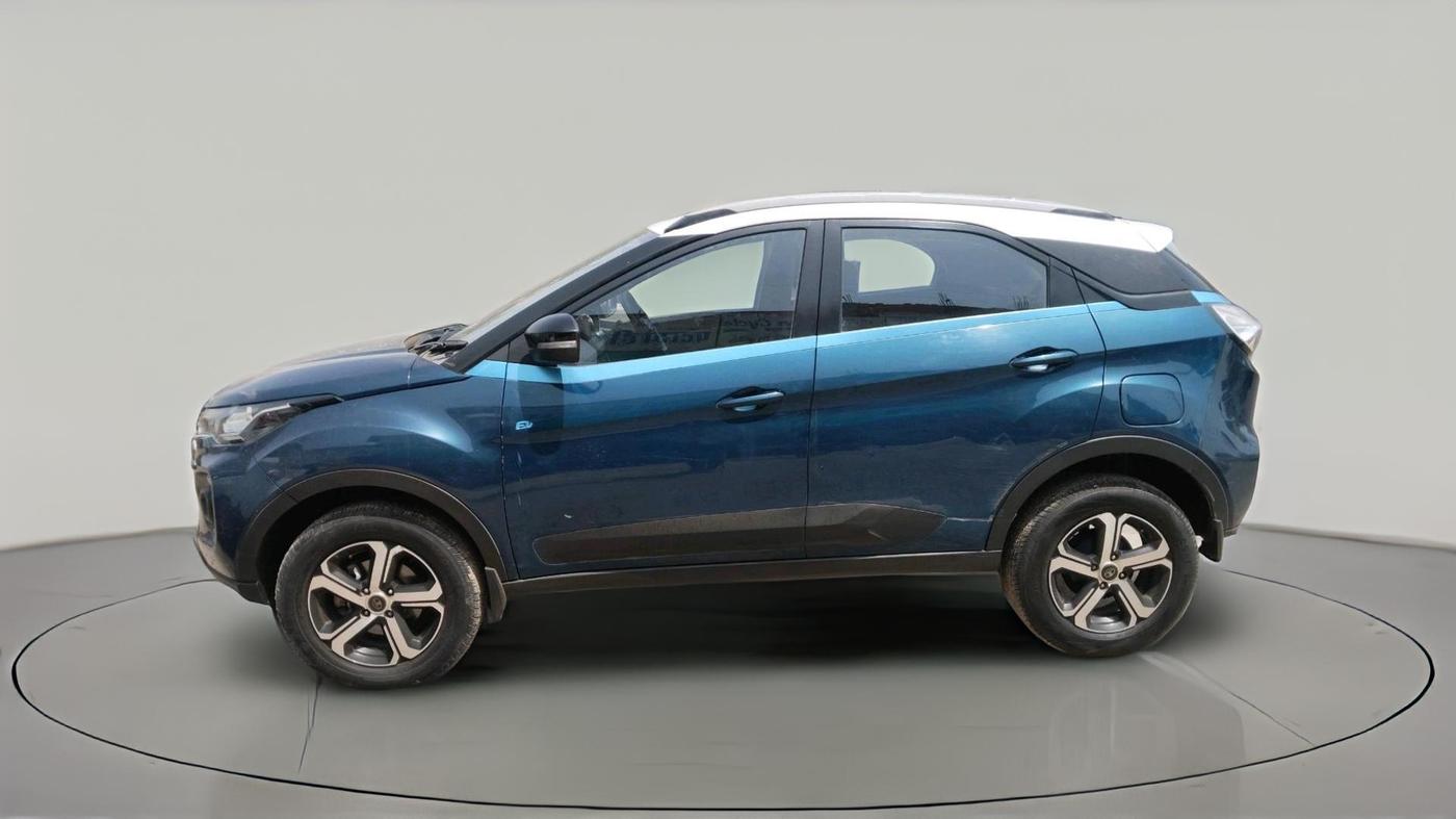 2023 Tata NEXON EV XZ PLUS, Electric, Automatic, 1,24,843 km, exterior