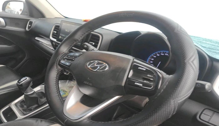 2019 Hyundai VENUE SX 1.0 TURBO, Petrol, Manual, 1,81,798 km, interior