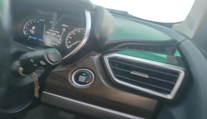 2022 Tata Harrier XZA PLUS 2.0L, Diesel, Automatic, 1,30,981 km, interior