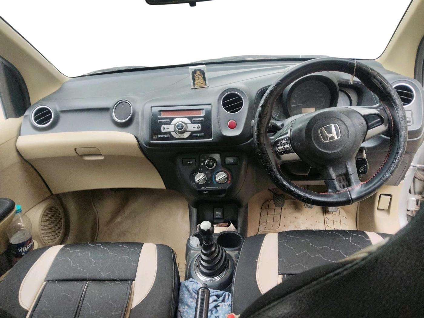 2016 Honda Brio S MT, Petrol, Manual, 55,457 km, interior