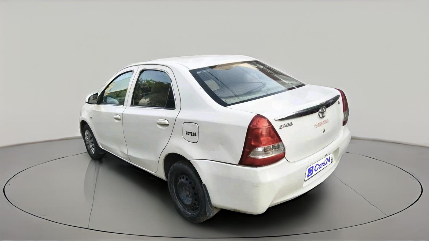 2015 Toyota Etios G, Petrol, Manual, 89,365 km, exterior