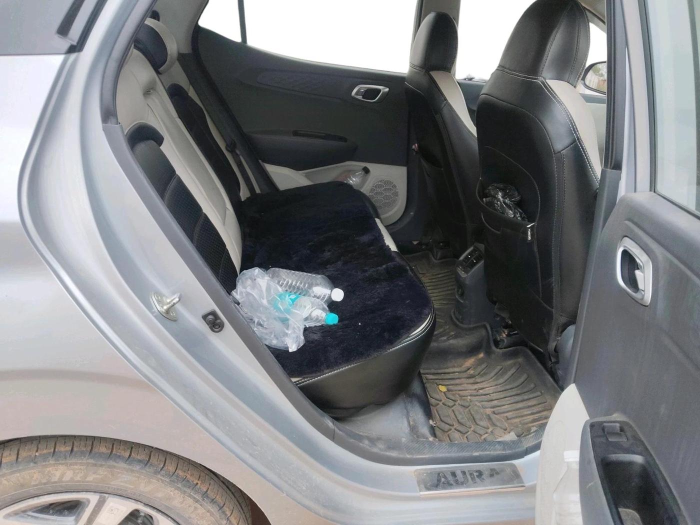 2024 Hyundai AURA SX 1.2 CNG, CNG, Manual, 35,427 km, interior