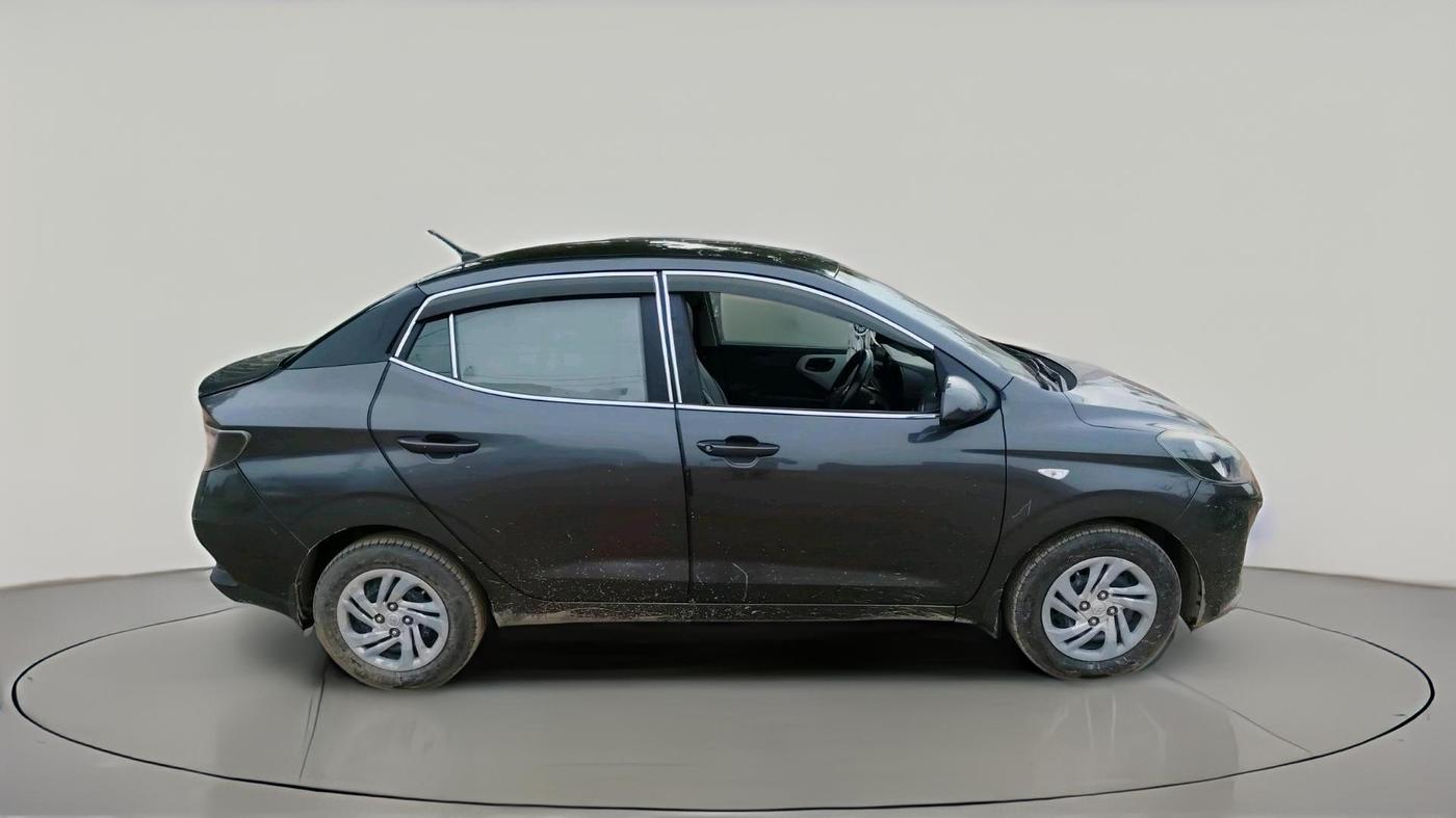 2022 Hyundai AURA S 1.2 CNG, CNG, Manual, 1,76,233 km, exterior
