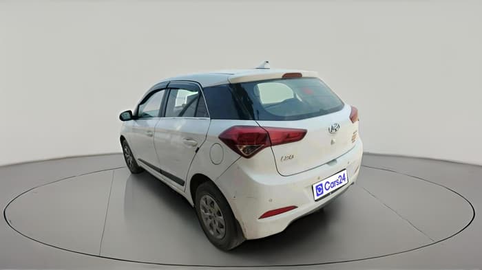 2016 Hyundai Elite i20 SPORTZ 1.4 CRDI, Diesel, Manual, 2,13,390 km, exterior