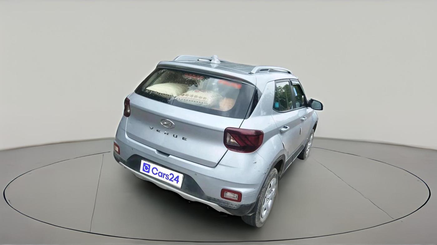 2021 Hyundai VENUE S+ 1.2, Petrol, Manual, 28,644 km, exterior