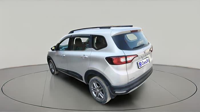 2022 Renault TRIBER RXZ, Petrol, Manual, 31,228 km, exterior