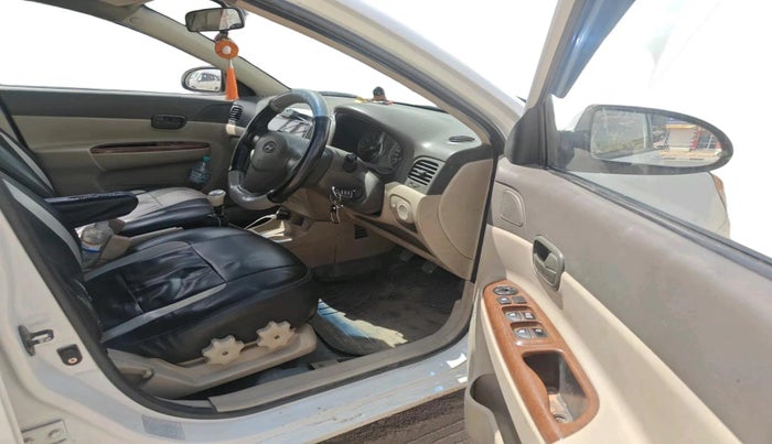 2009 Hyundai Verna VGT CRDI SX 1.5, Diesel, Manual, 2,17,427 km, interior