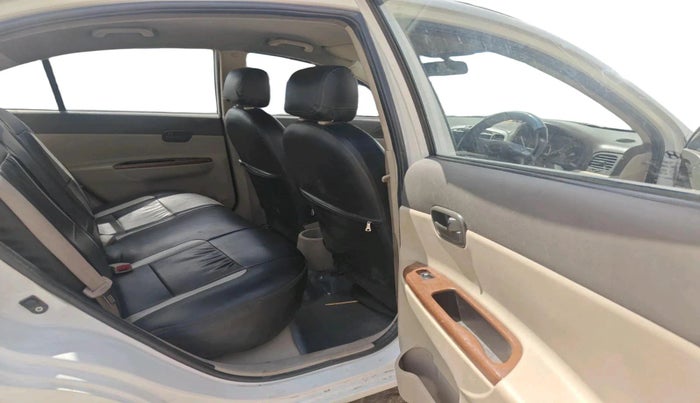 2009 Hyundai Verna VGT CRDI SX 1.5, Diesel, Manual, 2,17,427 km, interior