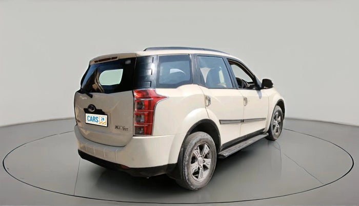 2012 Mahindra XUV500 W8, Diesel, Manual, 1,60,200 km, exterior