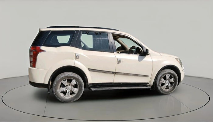 2012 Mahindra XUV500 W8, Diesel, Manual, 1,60,200 km, exterior