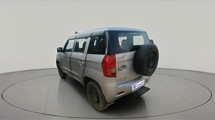 2015 Mahindra TUV300 T4 PLUS, Diesel, Manual, 1,36,063 km, exterior