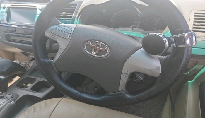 2013 Toyota Fortuner 3.0 4X2 AT, Diesel, Automatic, 2,29,607 km, interior