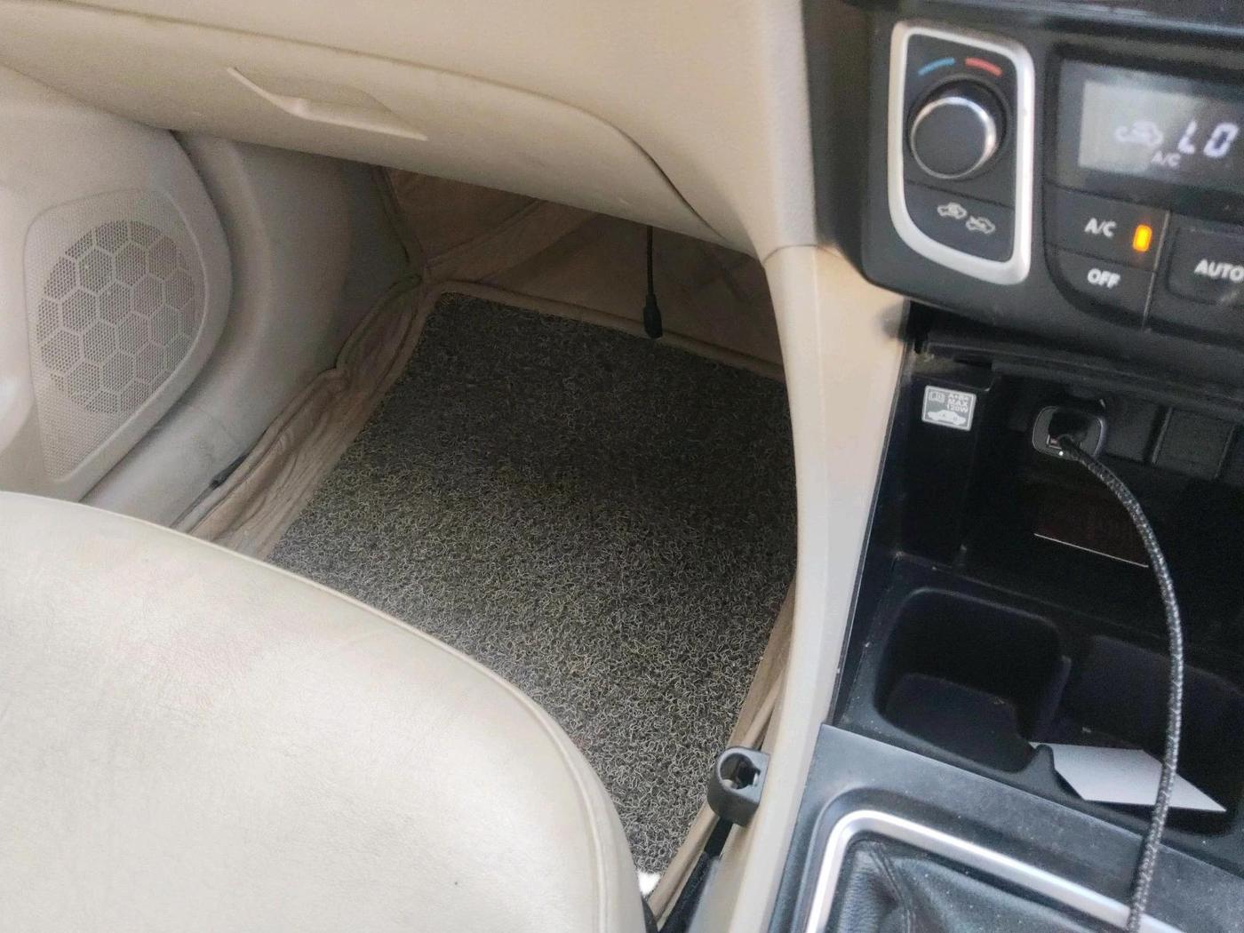 2016 Maruti Ciaz VDI+ SHVS, Diesel, Manual, 73,916 km, interior