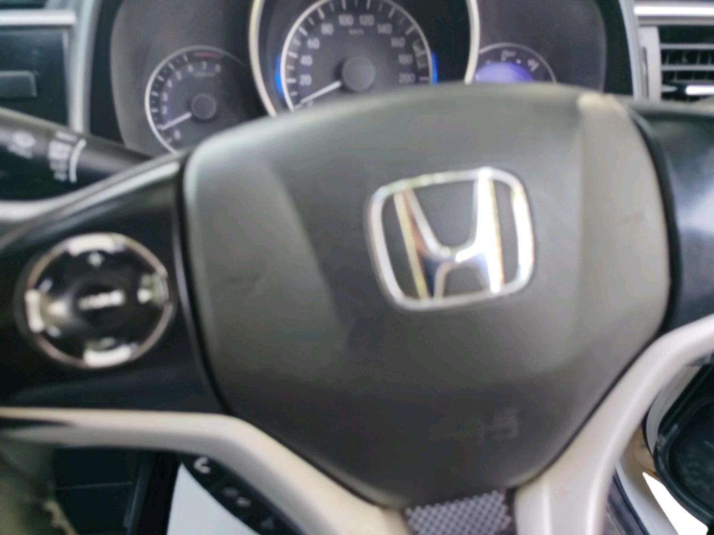 2021 Honda WR-V 1.2L I-VTEC SV MT, CNG, Manual, 1,06,924 km, interior