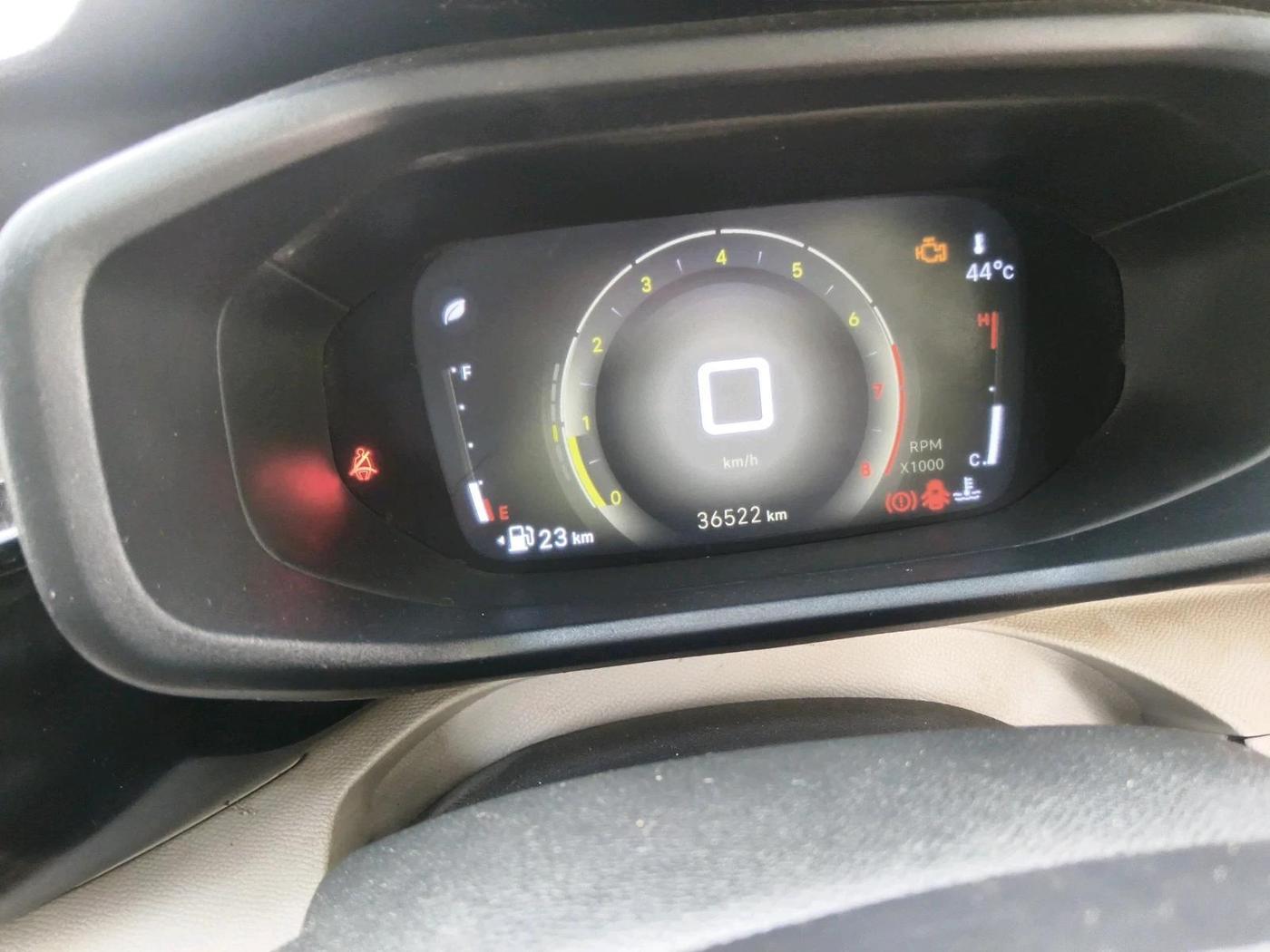 2024 CITROEN Basalt Plus 1.2 Petrol MT, CNG, Manual, 36,522 km, interior